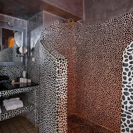 Above Blue 4* Imerovigli (Santorini)