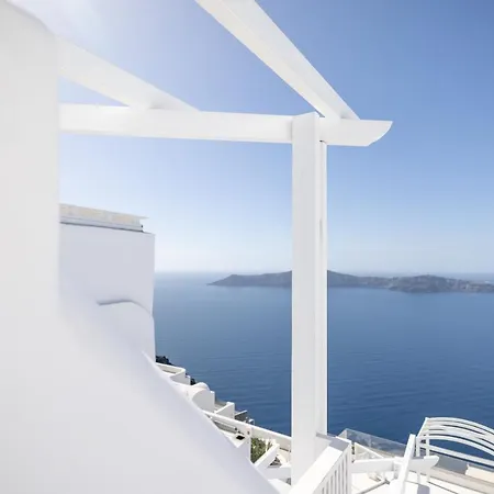 Hotel Above Blue