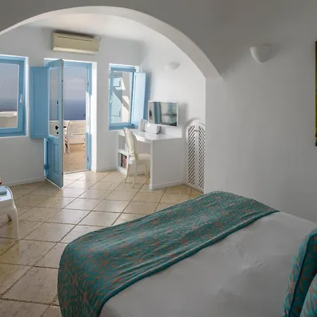Hotel Above Blue Imerovigli (Santorini)