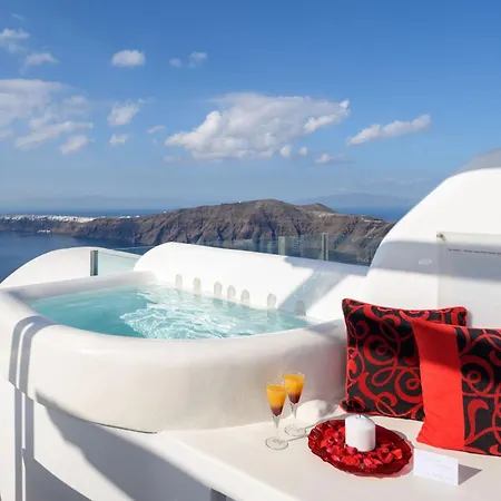 Above Blue 4* Imerovigli (Santorini)