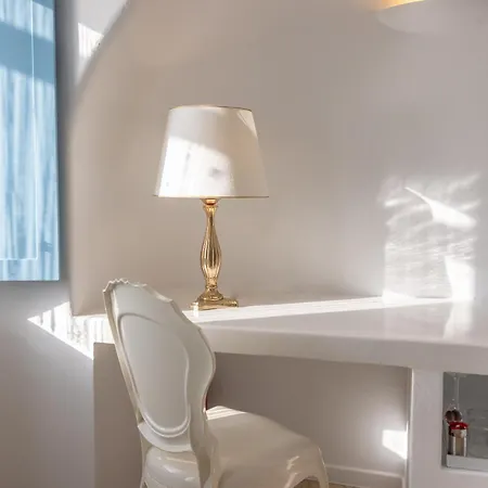 Hotel Above Blue 4*