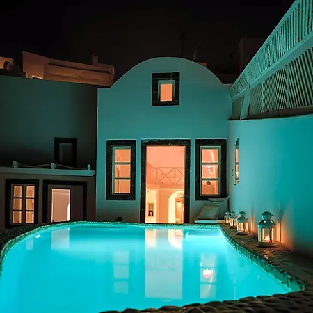 Above Blue Otel Imerovigli (Santorini)
