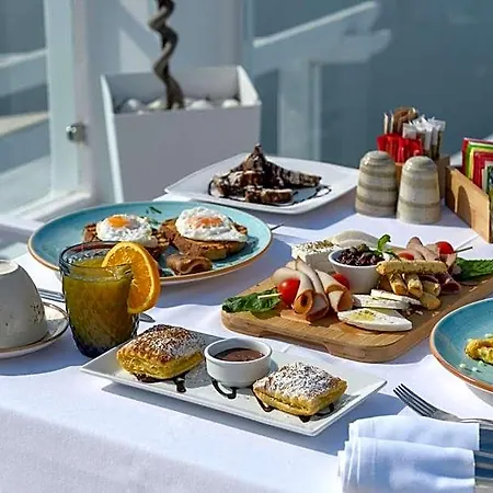 Above Blue Отель