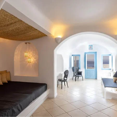 Hotel Above Blue Imerovigli (Santorini)