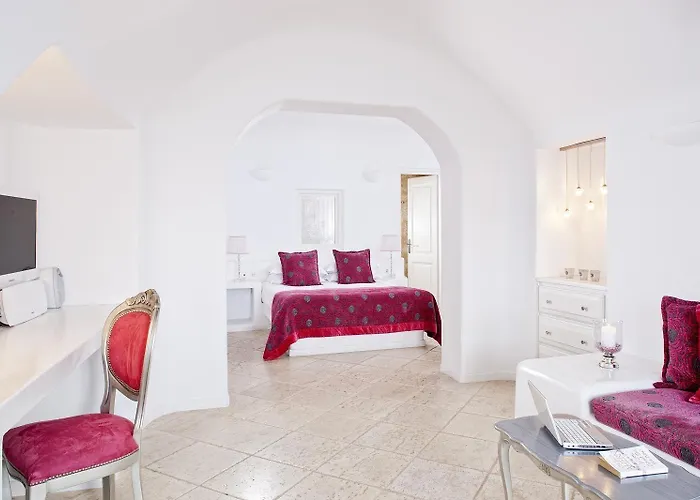 أجنحة أبوف بلو فندق