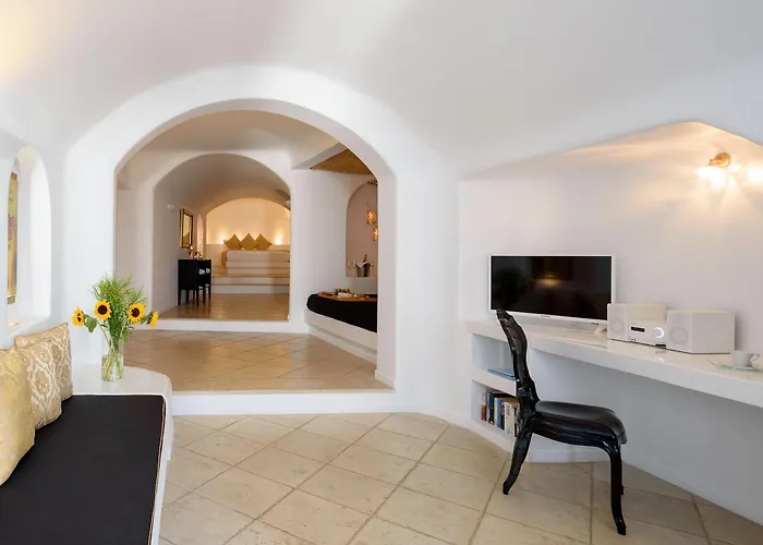 أجنحة أبوف بلو فندق 4*