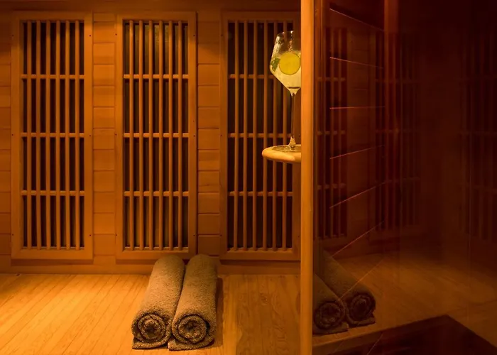 蓝尚套房酒店 易莫洛林