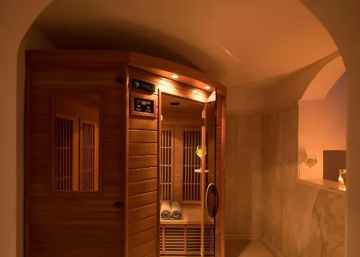 Hotel Above Blue Imerovigli (Santorini)