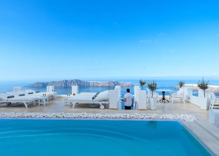 Hotel Above Blue Imerovigli (Santorini)