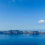 Hotel Above Blue 4*