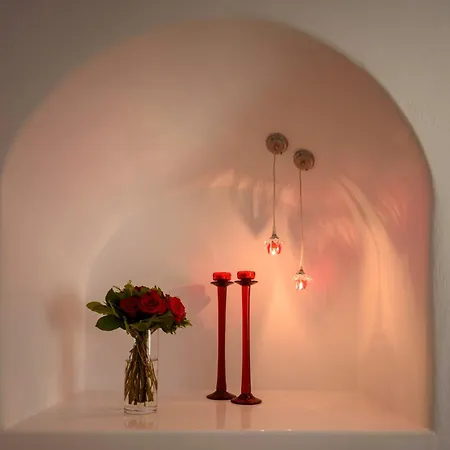 Above Blue מלון 4*