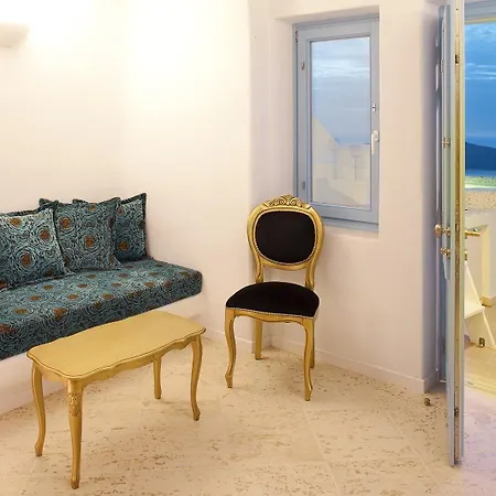 Above Blue 4* אימרוביגלי