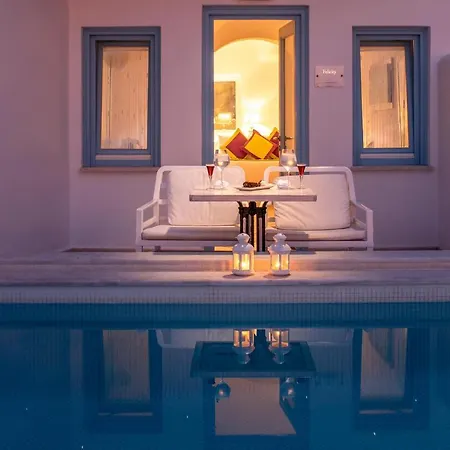 Ξενοδοχείο Above Blue 4*
